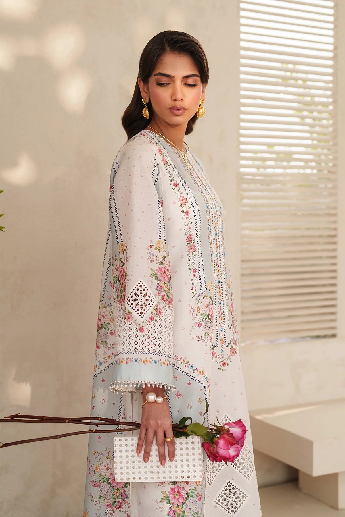 Baroque - EMBROIDERED LAWN UF-4402 - Mirha Collections