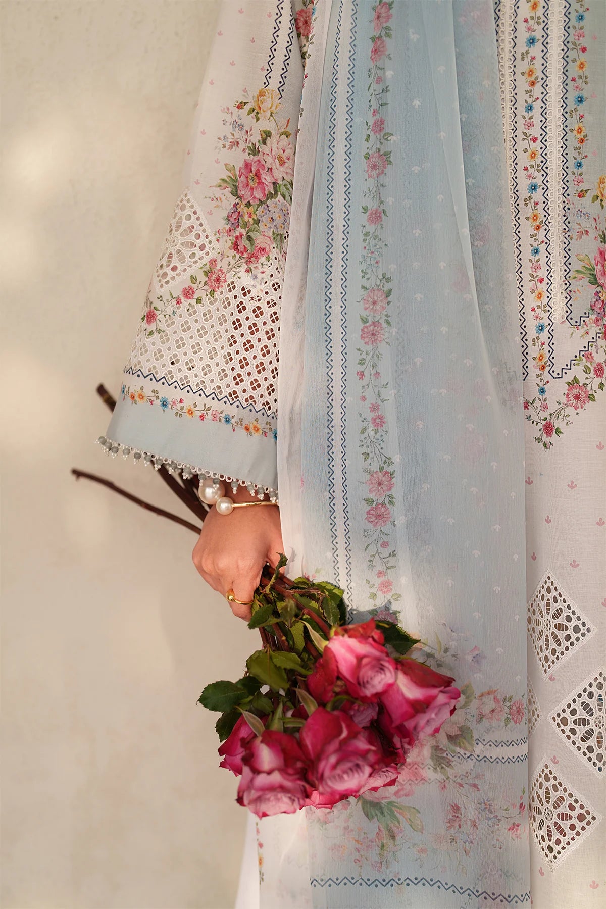 Baroque - EMBROIDERED LAWN UF-4402 - Mirha Collections