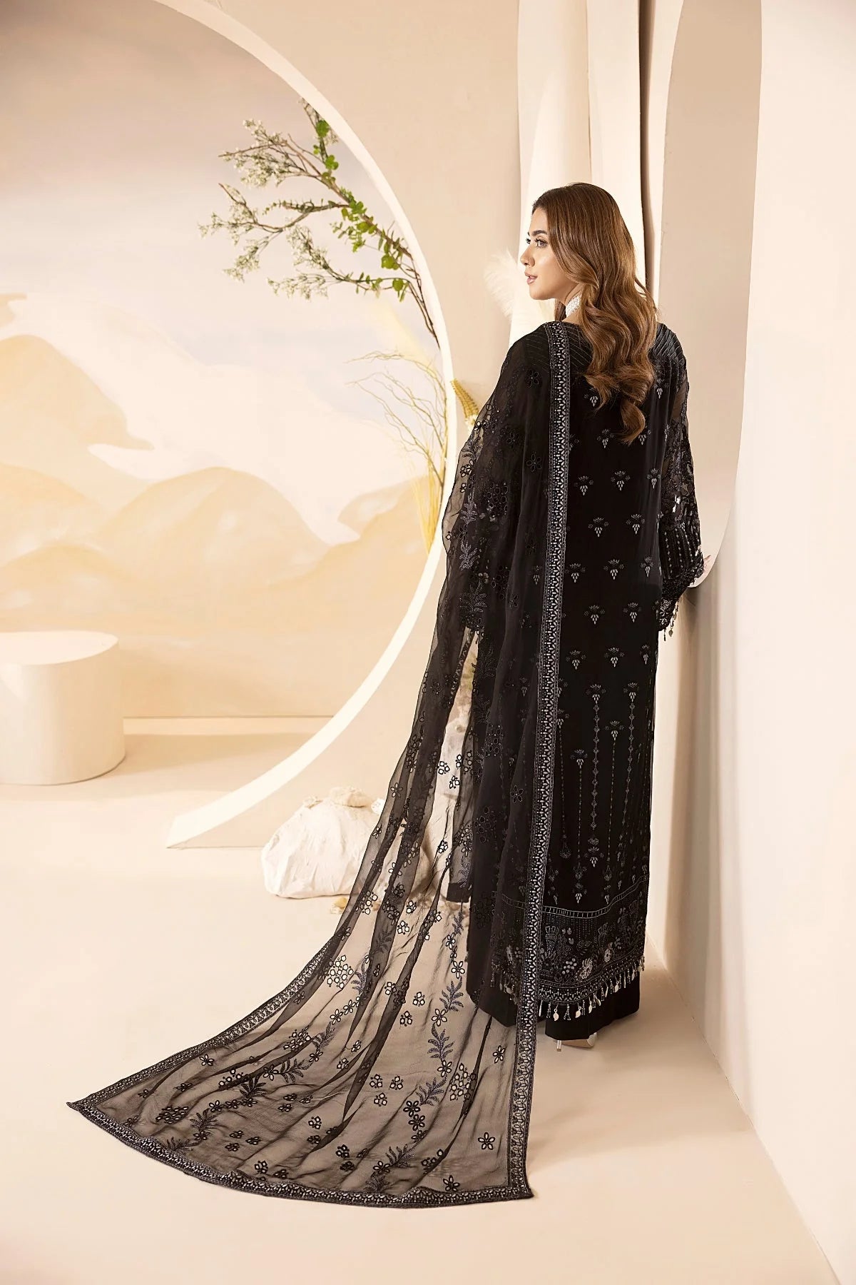 Lavish - Raven - Mirha Collections