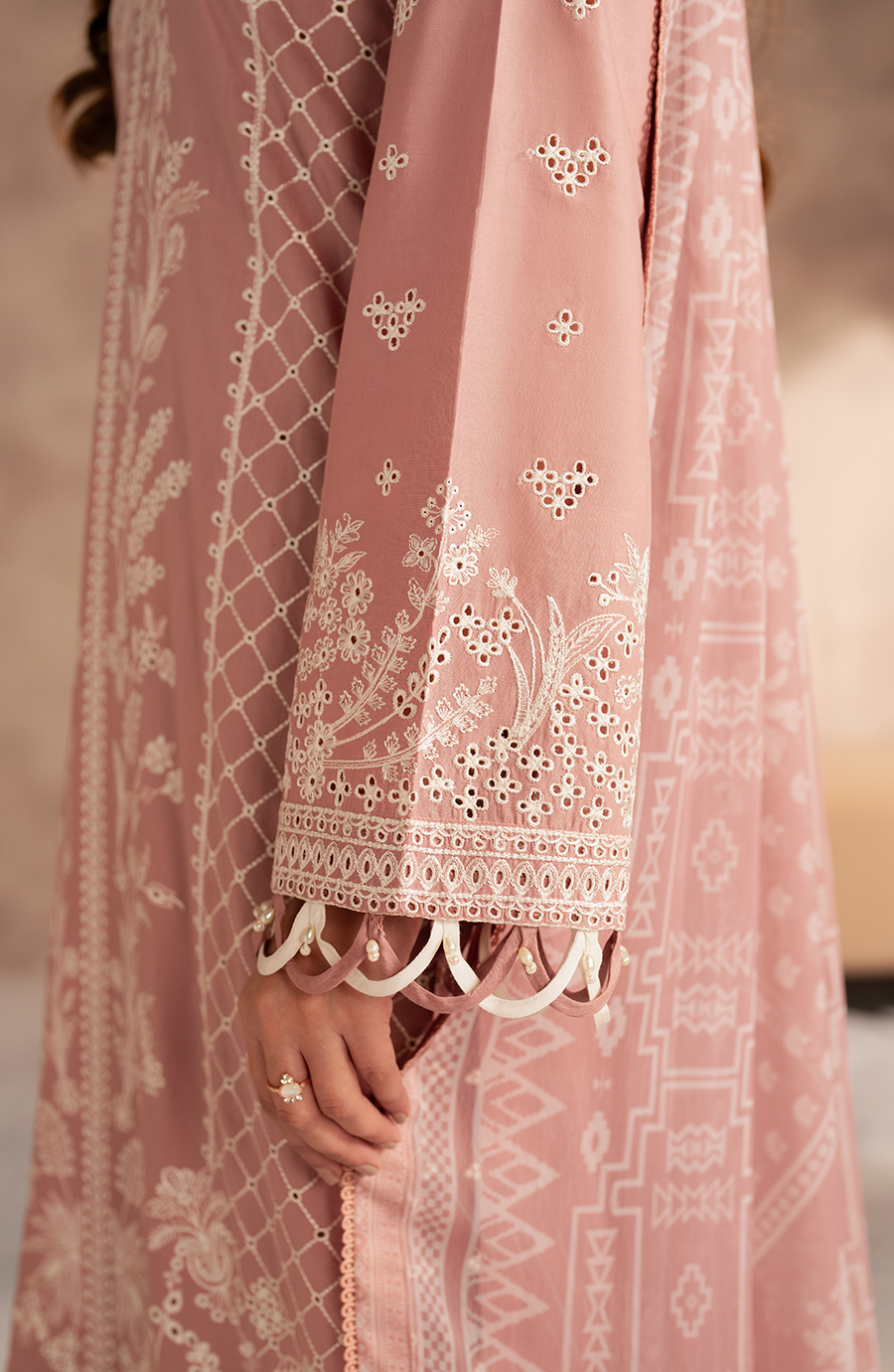 Zarif | Summer Lawn 25 | UNST-LWN-07 ANEEMA - Mirha Collections