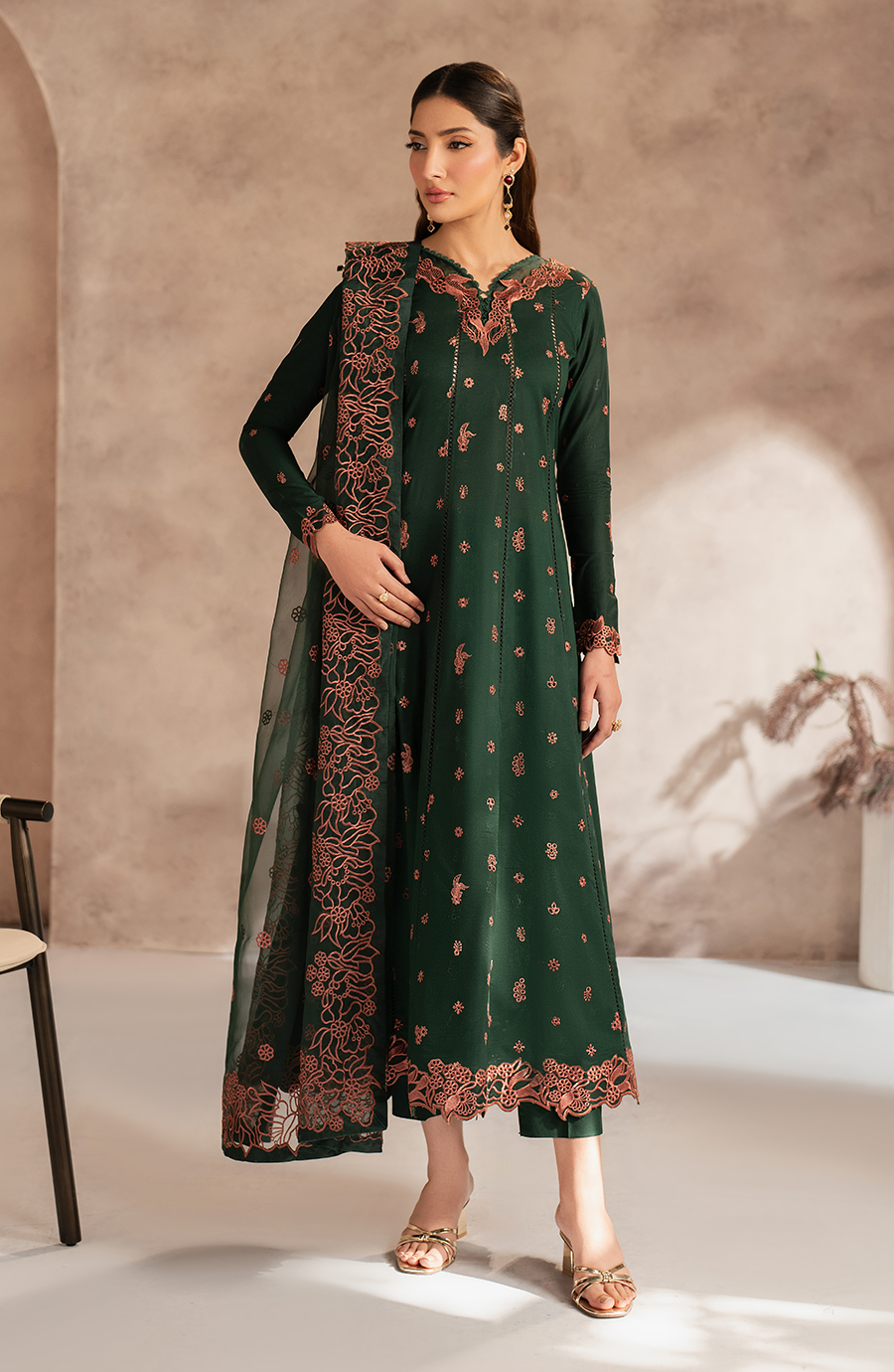 Zarif | Summer Lawn 25 | UNST-LWN-04 SIRAAN - Mirha Collections