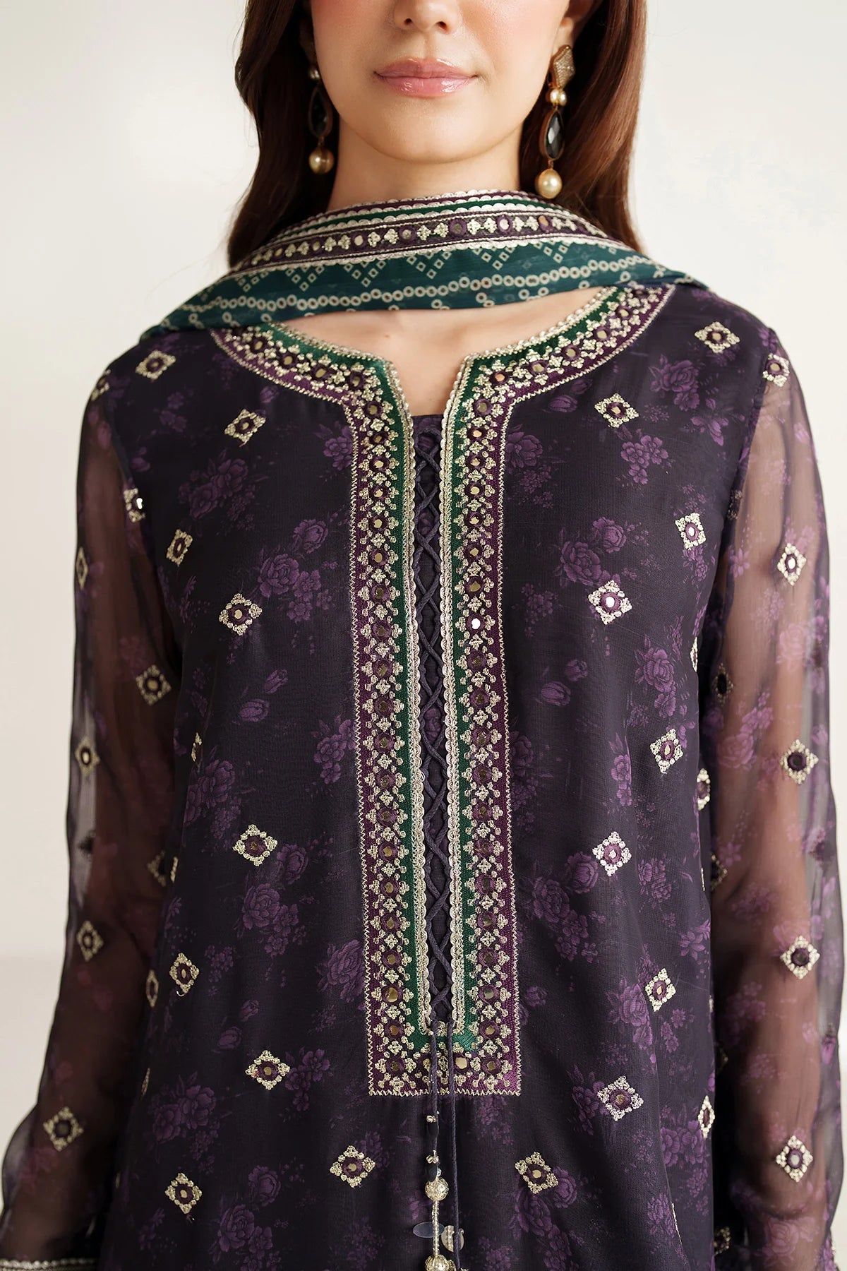 Jazmin - EMBROIDERED CHIFFON UC-3101