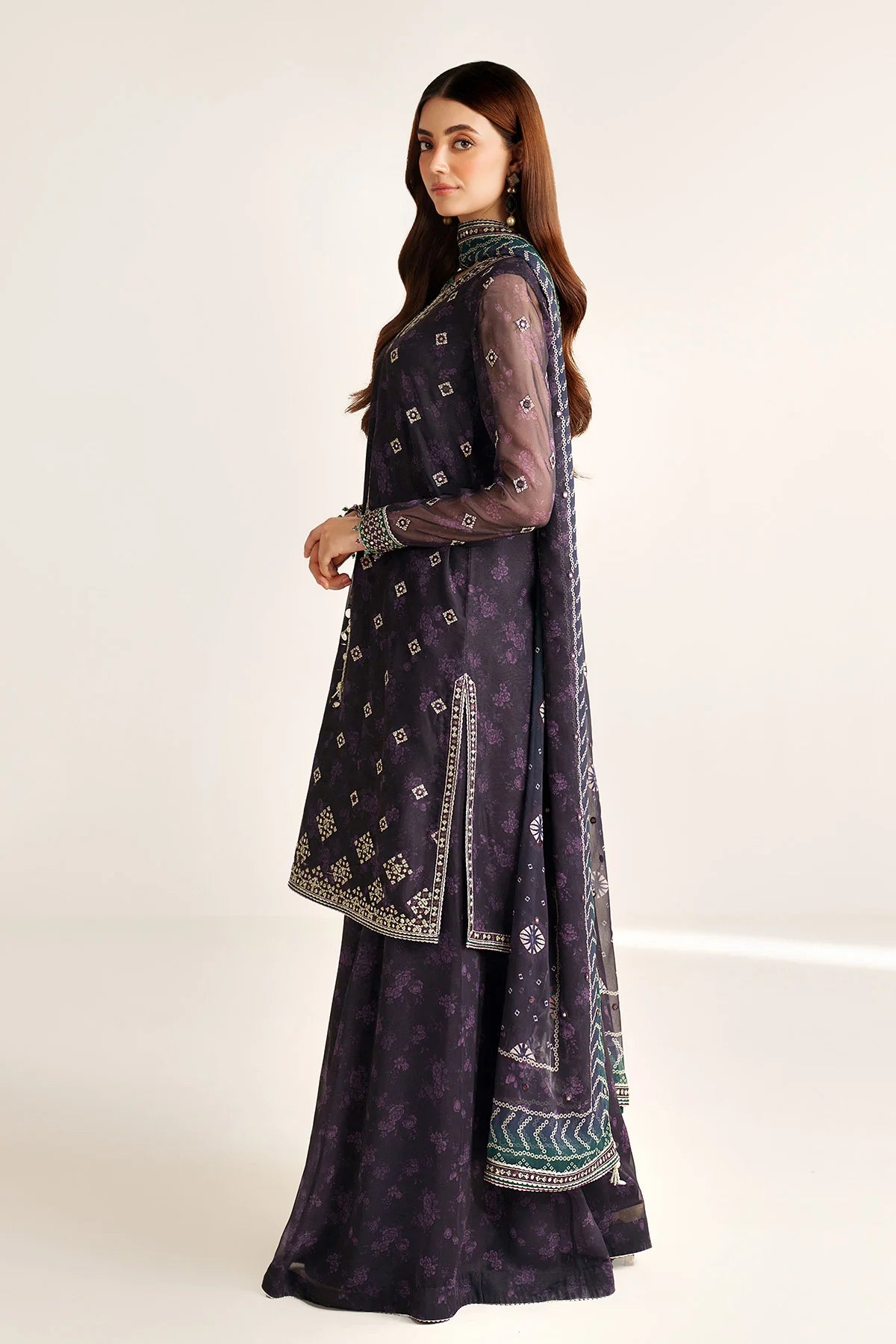 Jazmin - EMBROIDERED CHIFFON UC-3101