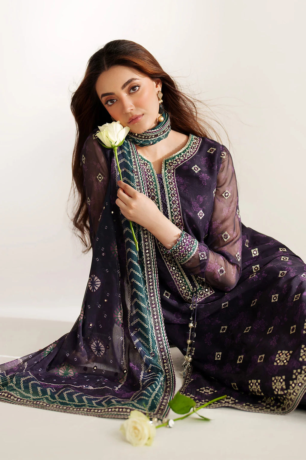 Jazmin - EMBROIDERED CHIFFON UC-3101