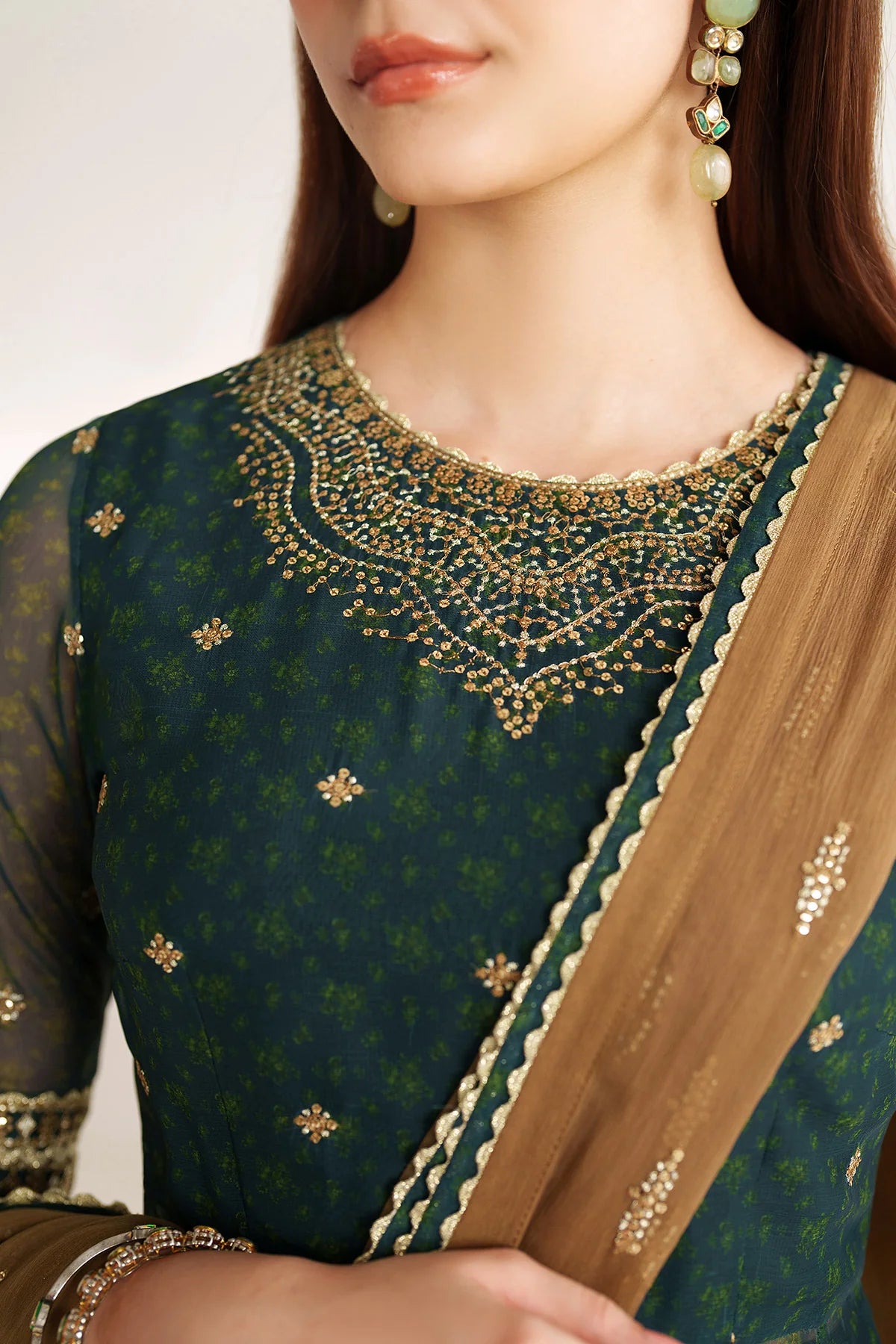 Jazmin - EMBROIDERED CHIFFON UC-3102
