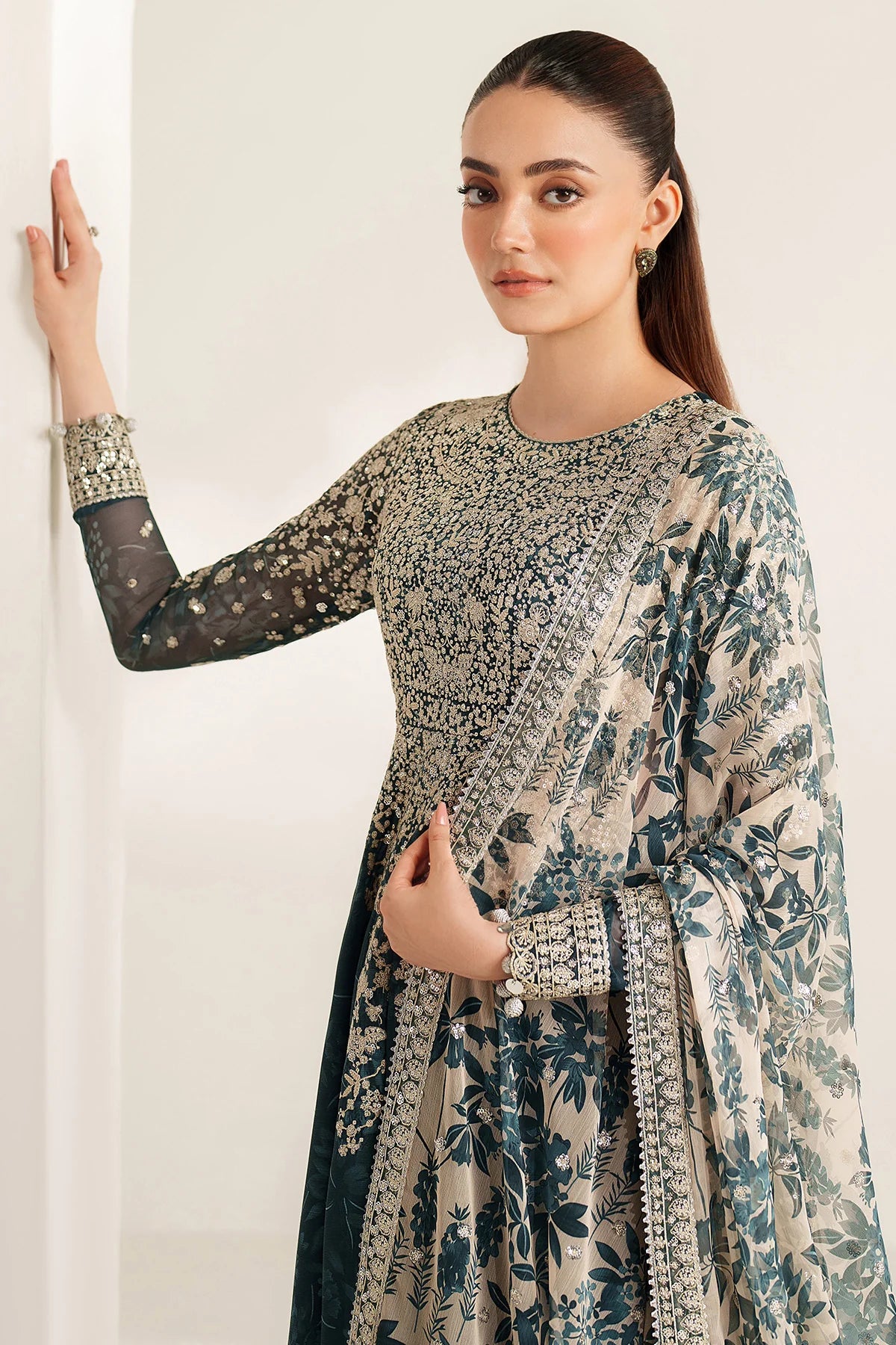 Jazmin - EMBROIDERED CHIFFON UC-3108