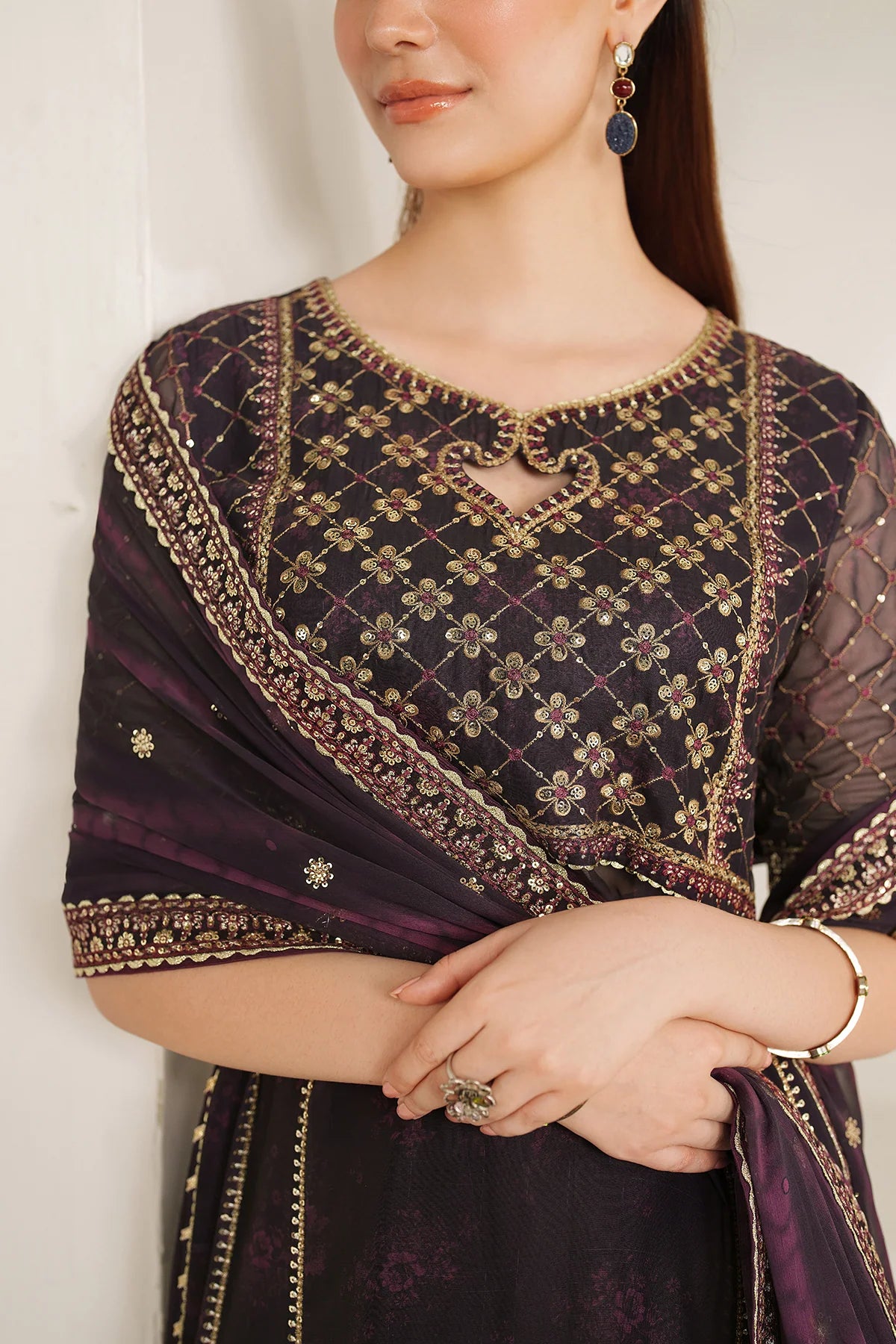 Jazmin - EMBROIDERED CHIFFON UC-3111