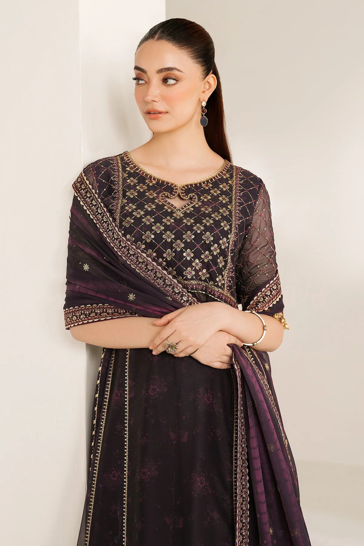Jazmin - EMBROIDERED CHIFFON UC-3111