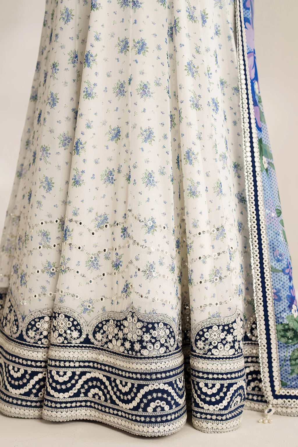Jazmin - EMBROIDERED CHIFFON UC-3106