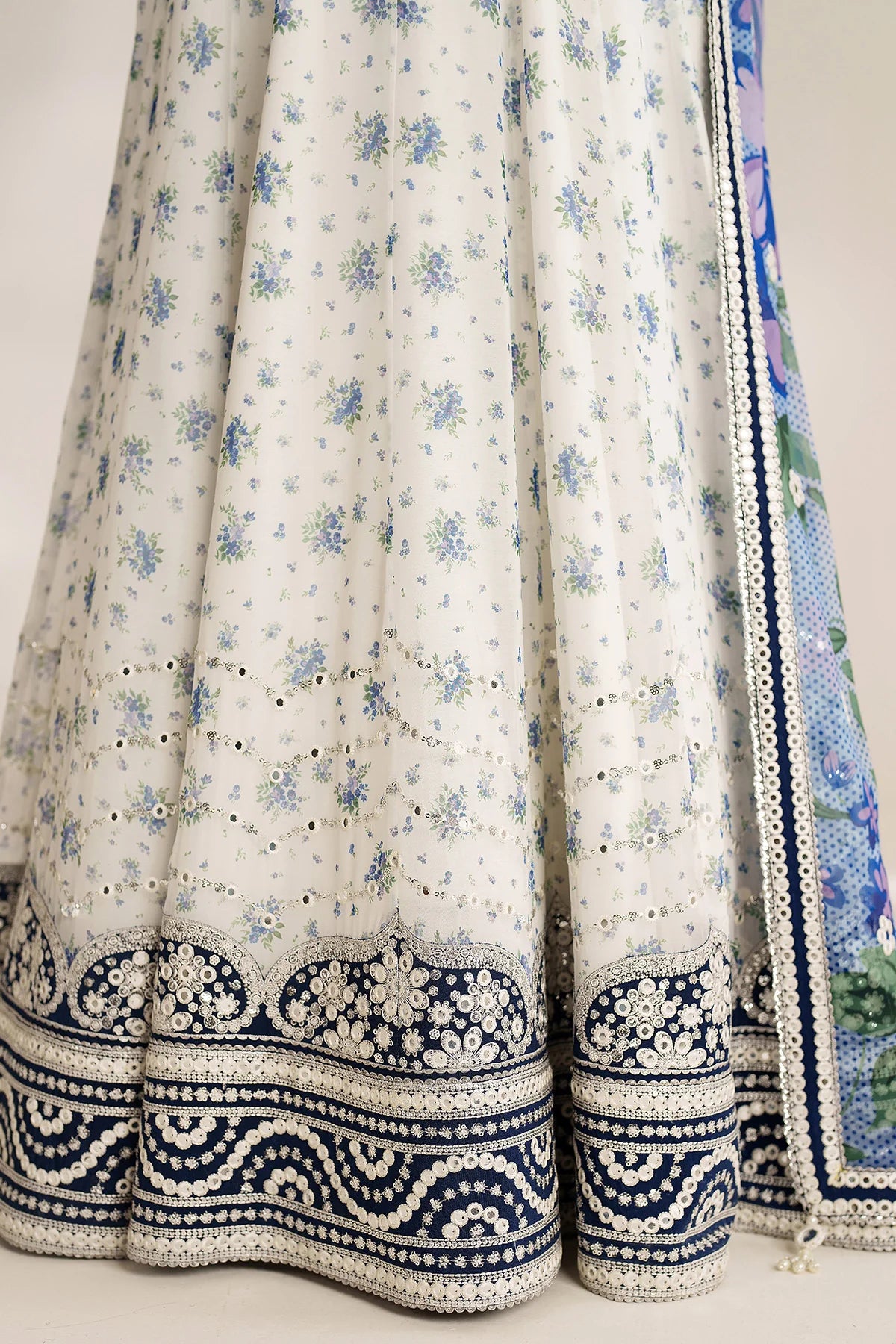 Jazmin - EMBROIDERED CHIFFON UC-3106