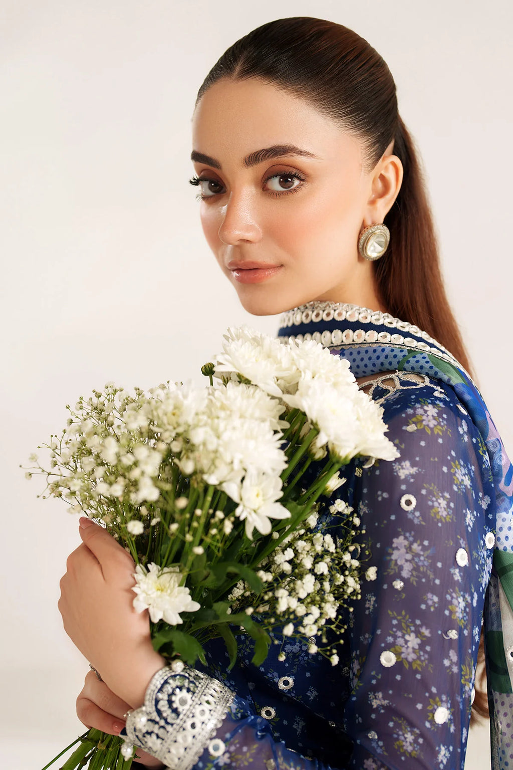 Jazmin - EMBROIDERED CHIFFON UC-3106