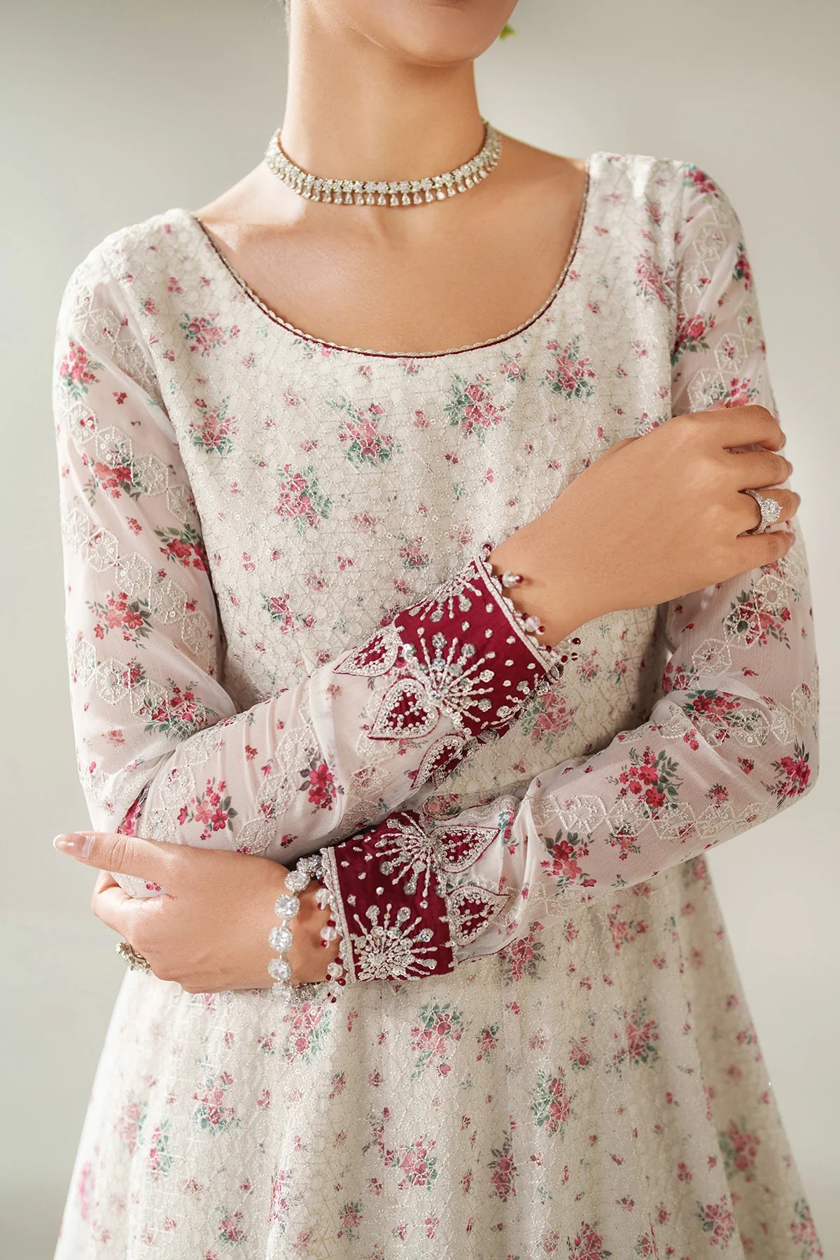 Jazmin - EMBROIDERED CHIFFON UC-3094