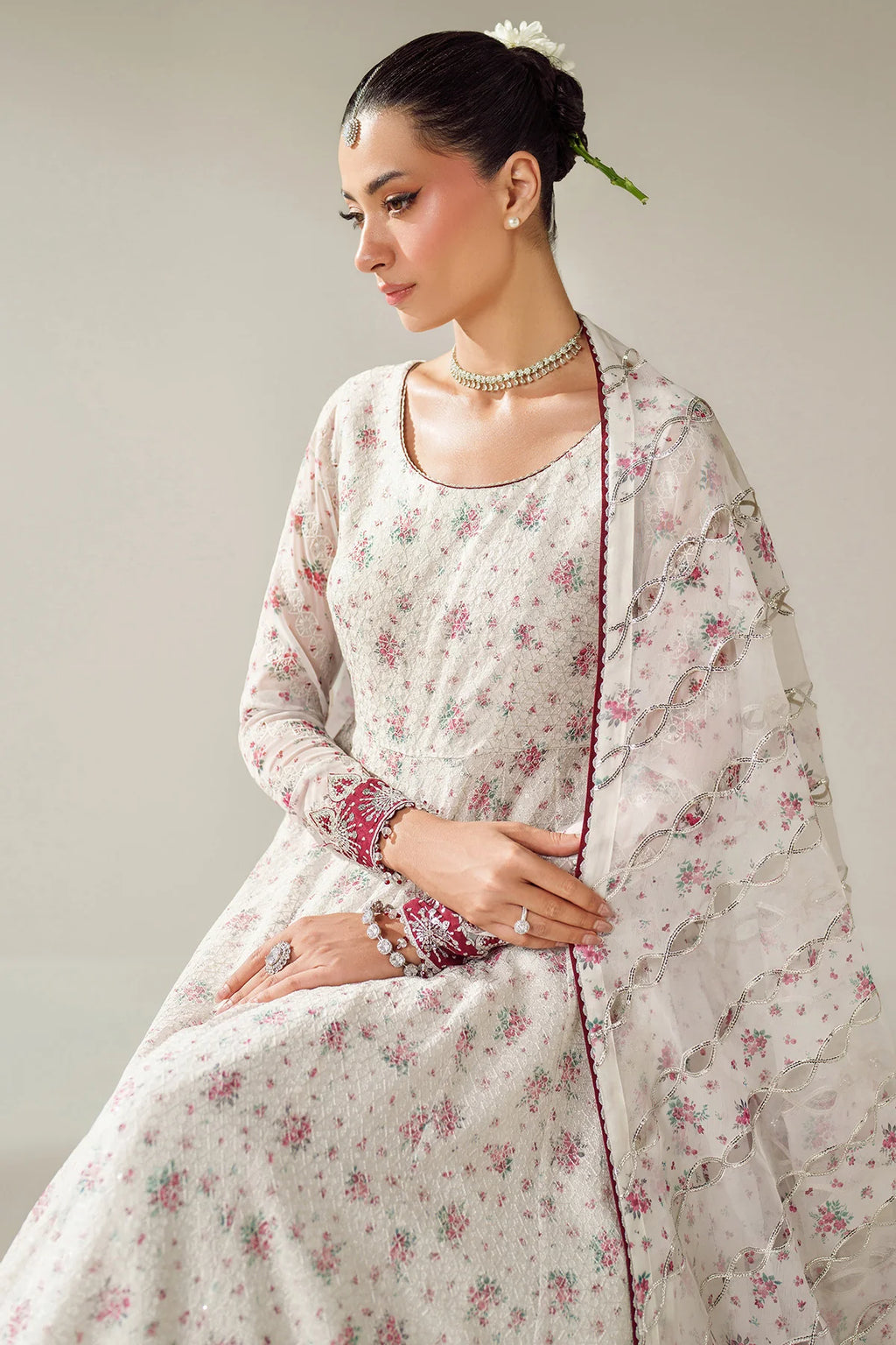 Jazmin - EMBROIDERED CHIFFON UC-3094