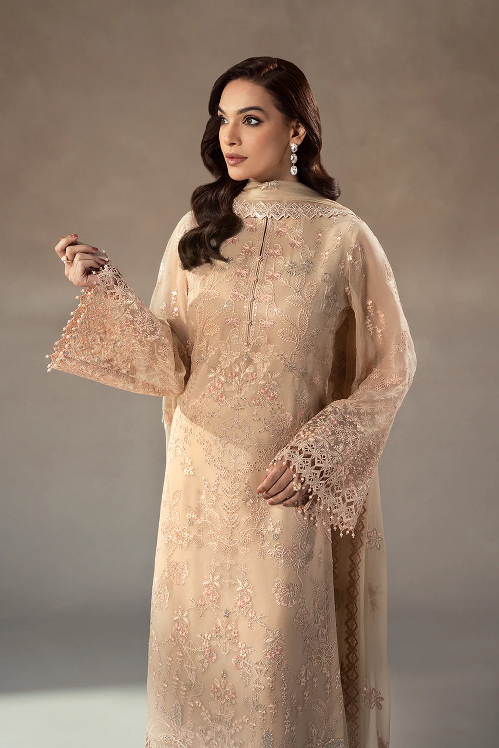 Lavish - CHAMPAGNE BLOSSOM - Mirha Collections