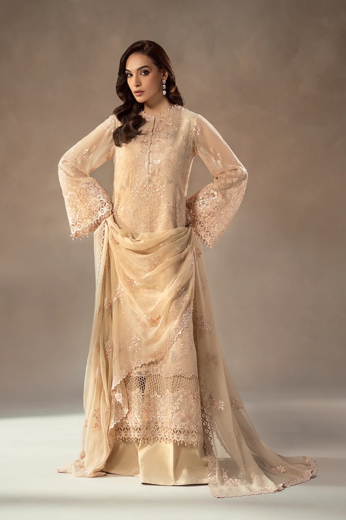 Lavish - CHAMPAGNE BLOSSOM - Mirha Collections