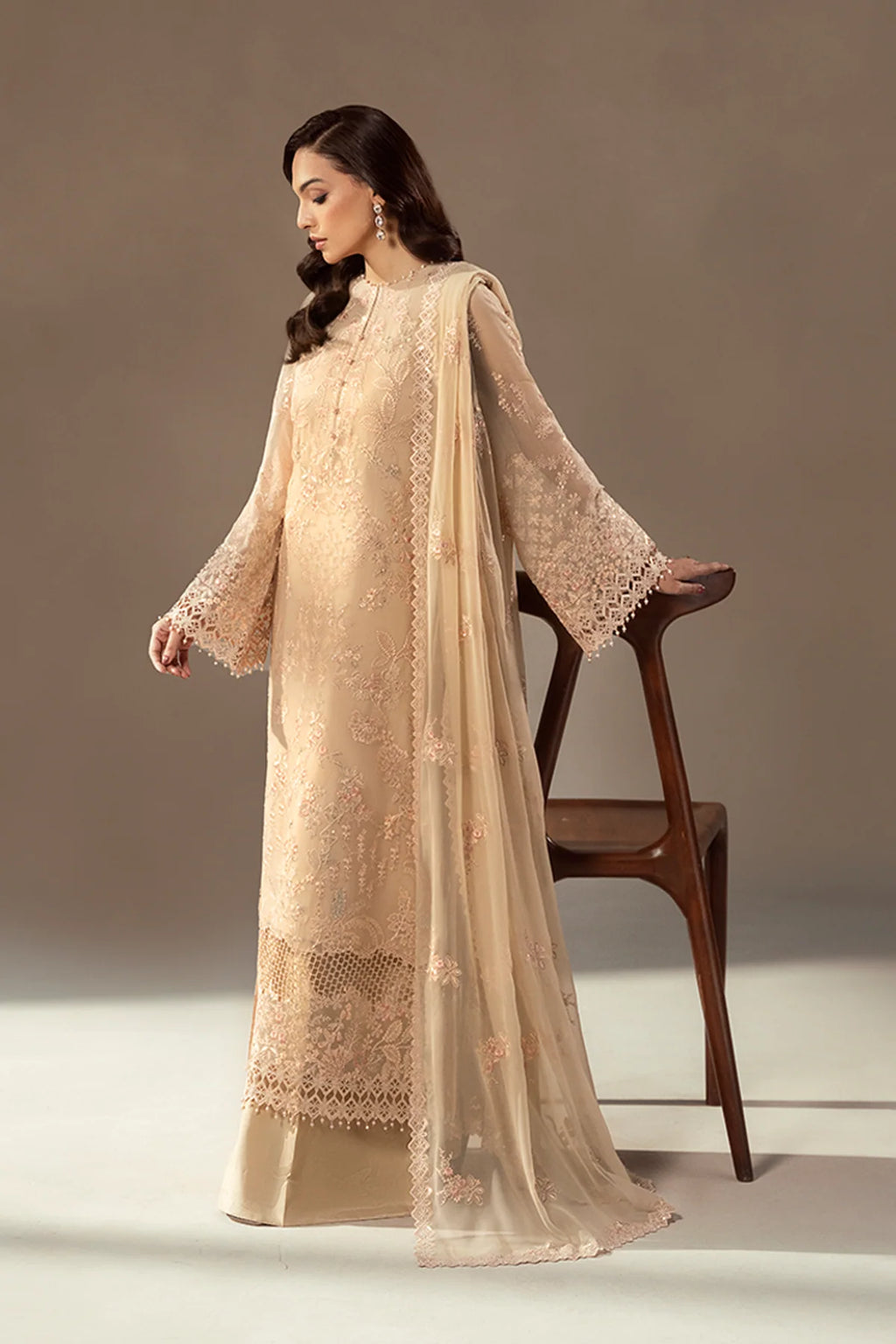 Lavish - CHAMPAGNE BLOSSOM - Mirha Collections