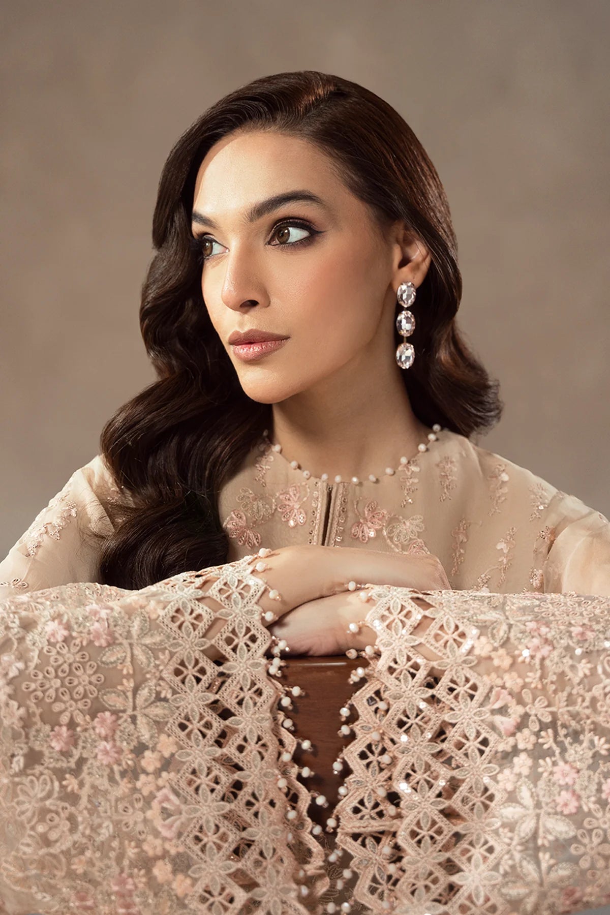 Lavish - CHAMPAGNE BLOSSOM - Mirha Collections