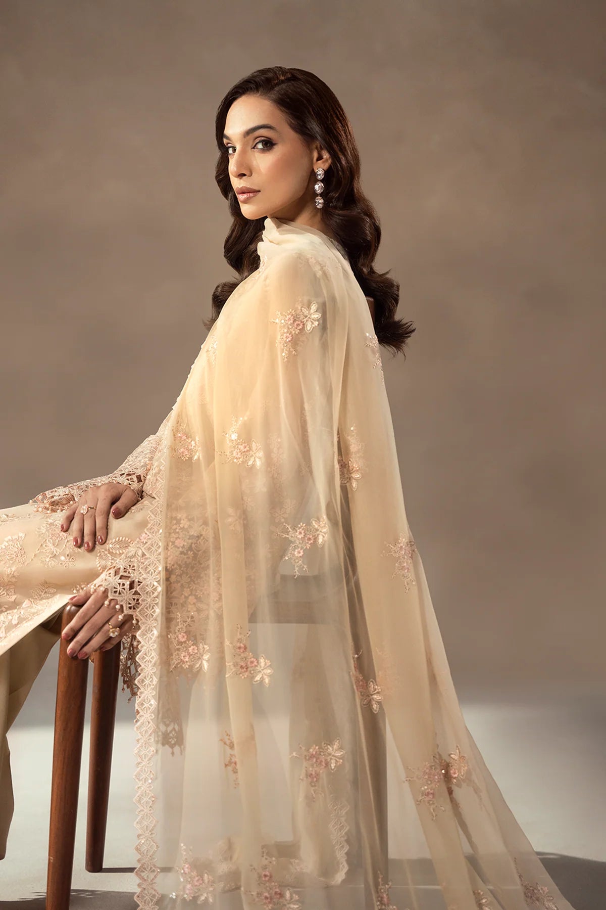 Lavish - CHAMPAGNE BLOSSOM - Mirha Collections