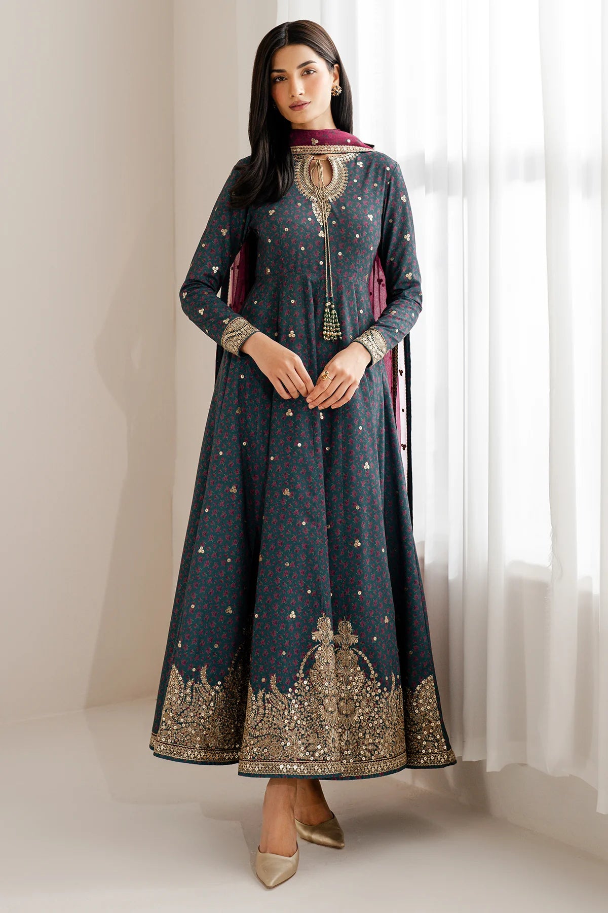 Jazmin - Embroidered Raw Silk UR-7058
