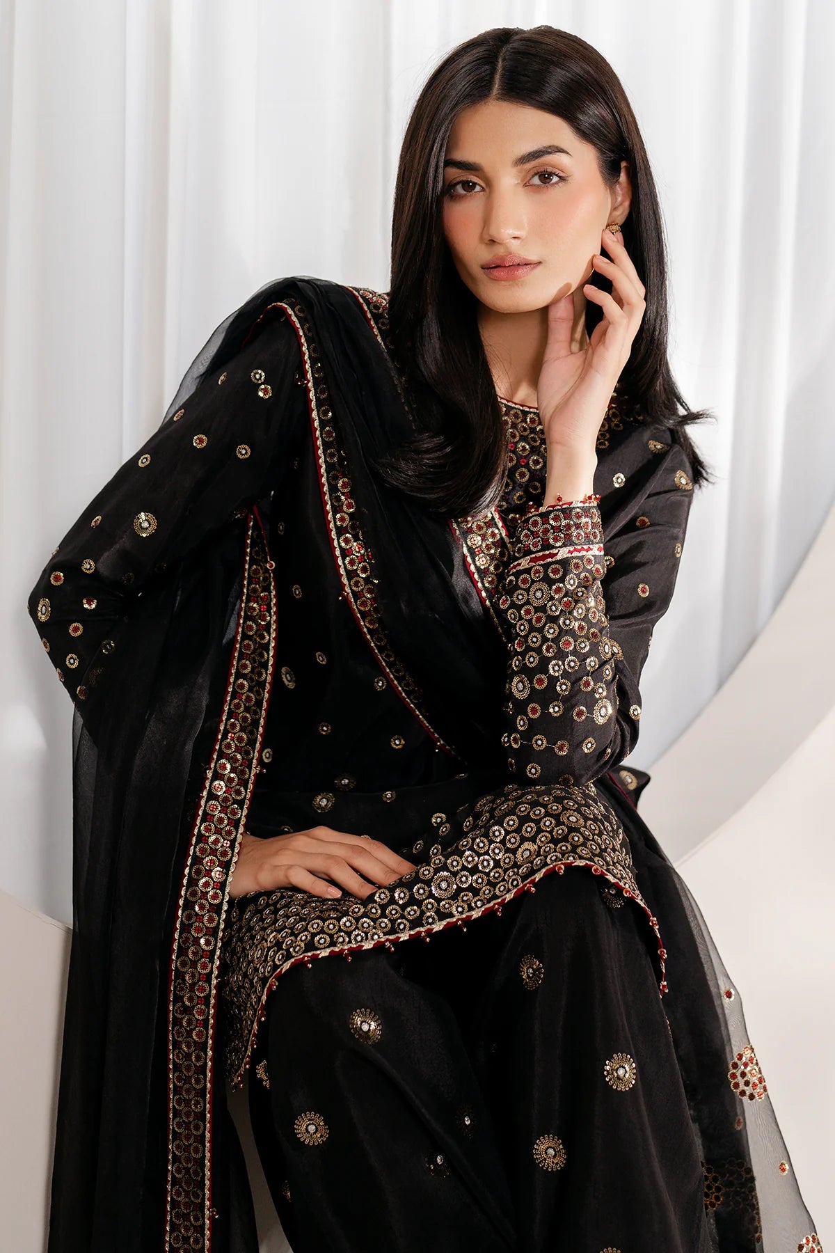 Jazmin - Embroidered Raw Silk UR-7054