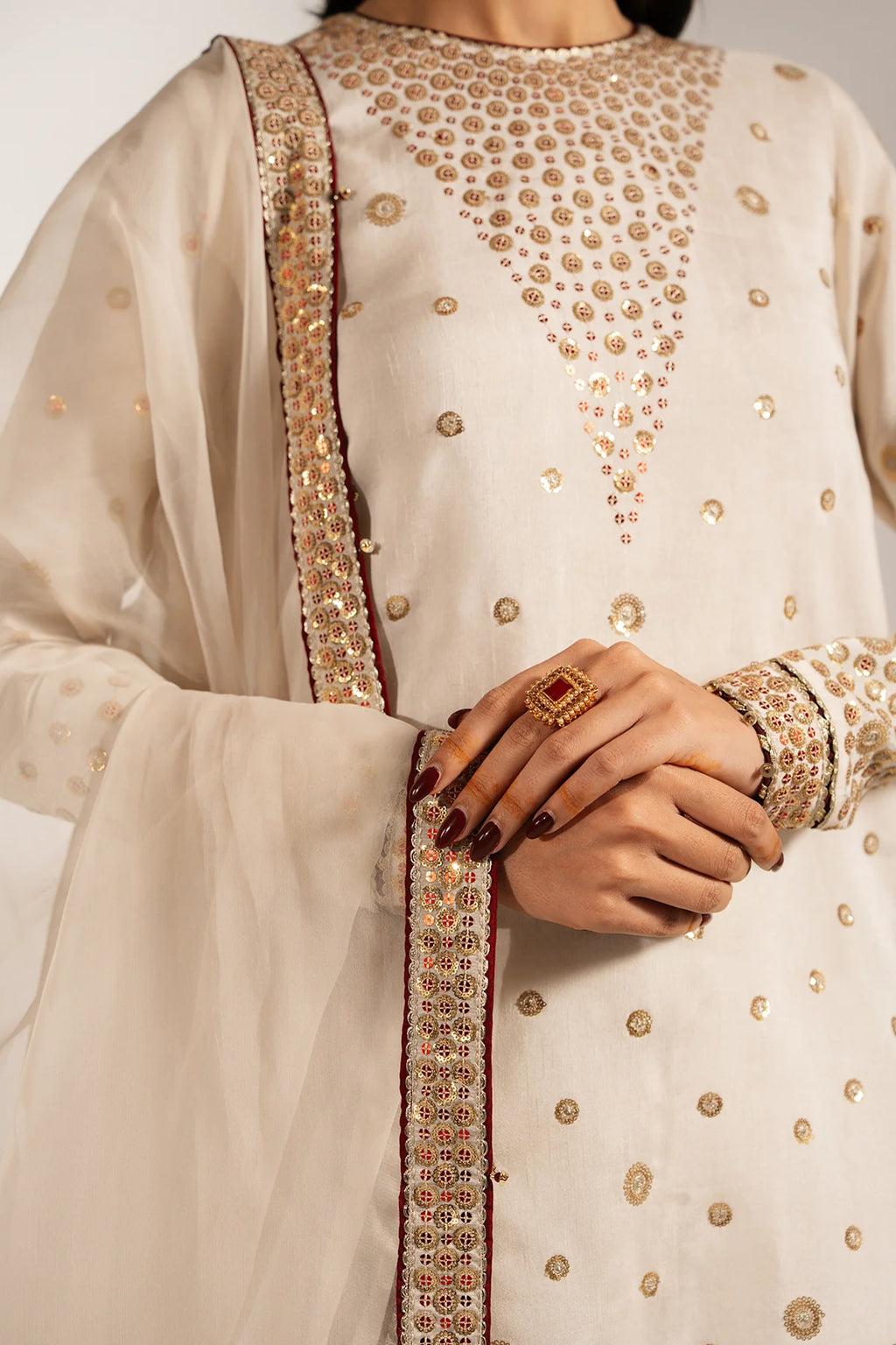 Jazmin - Embroidered Raw Silk UR-7053