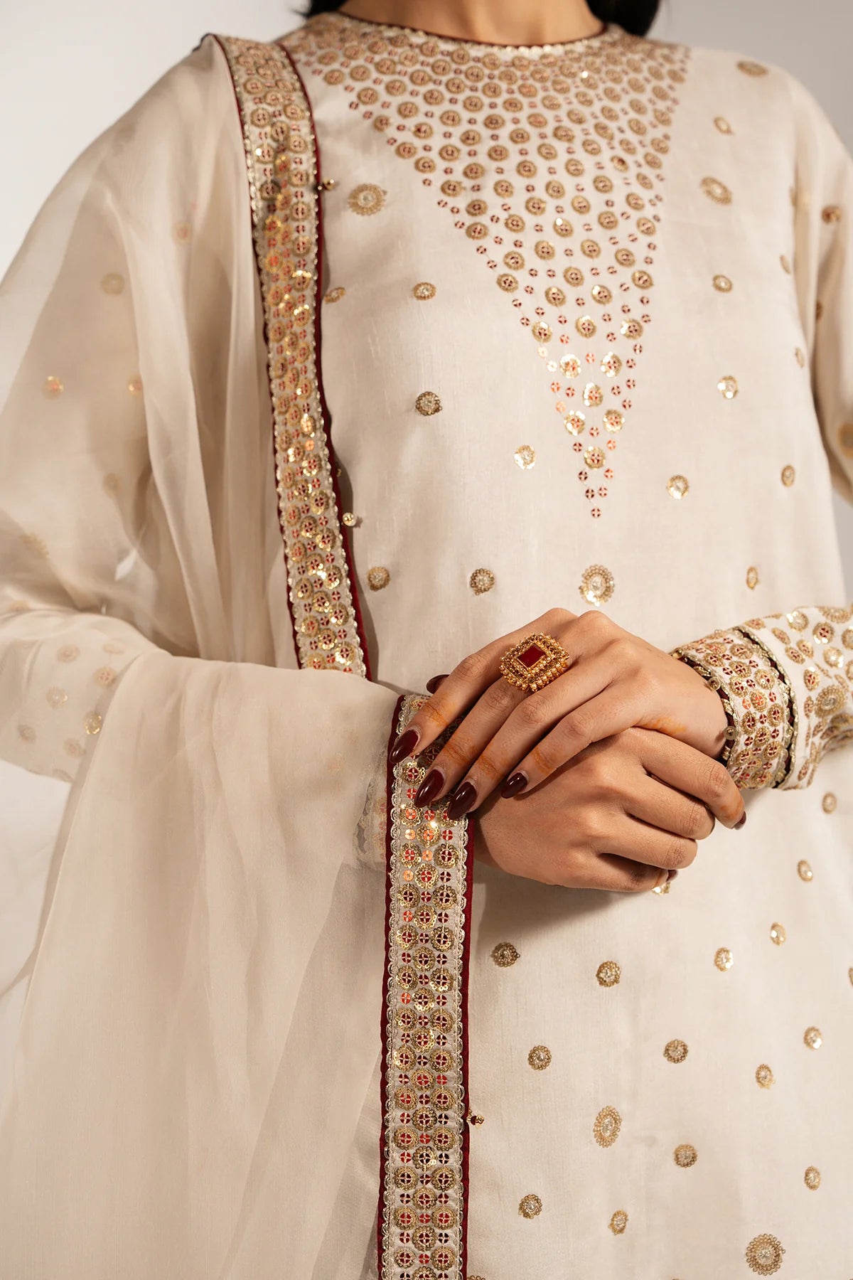 Jazmin - Embroidered Raw Silk UR-7053