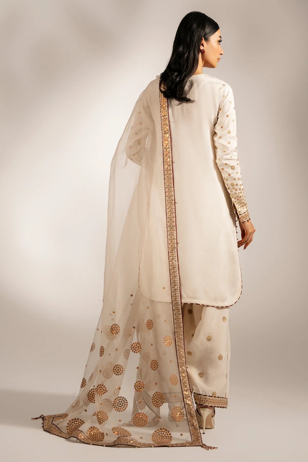 Jazmin - Embroidered Raw Silk UR-7053