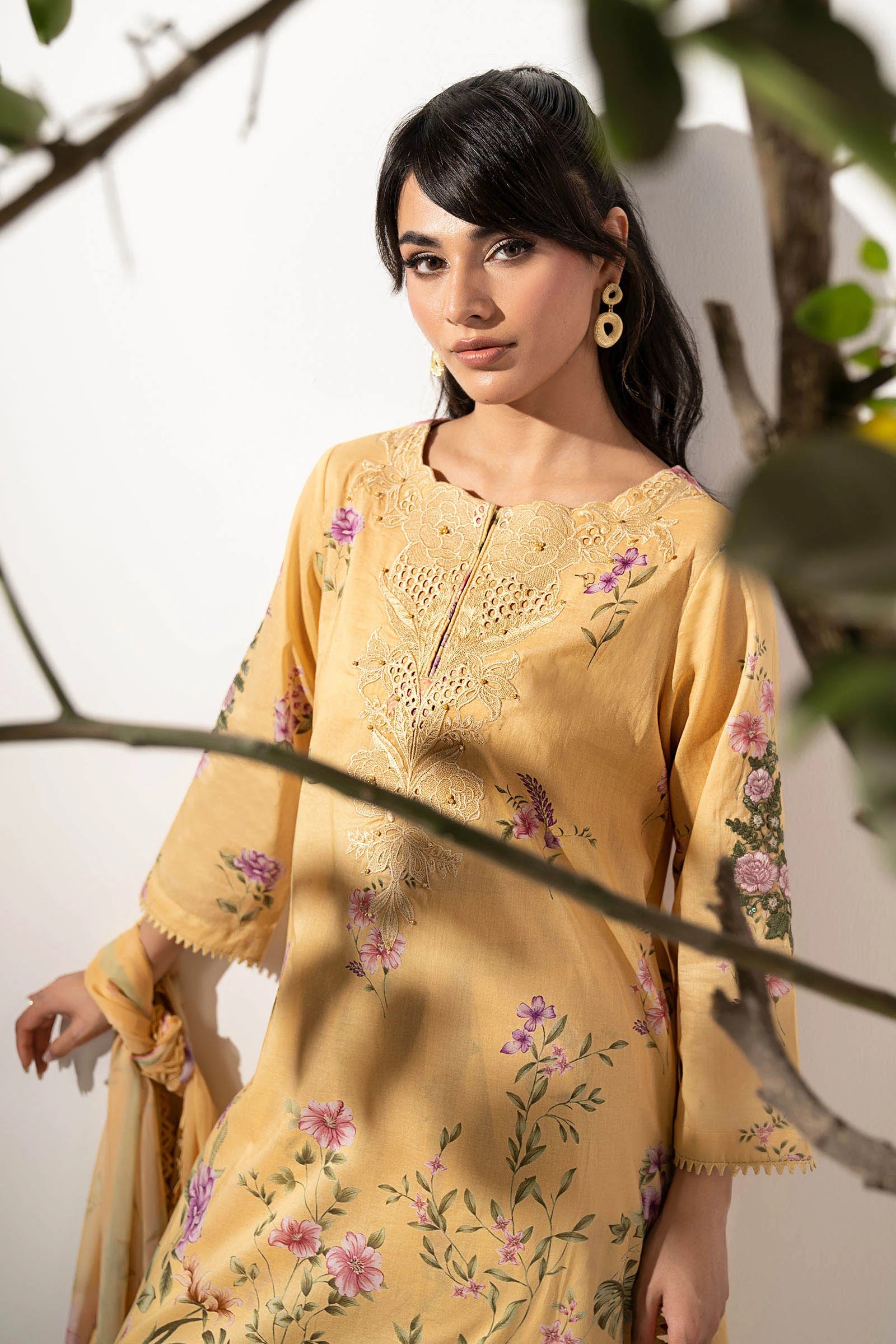 Maria.B. - 3 Piece Embroidered Lawn Suit (DW-EF26-35-YELLOW) - Mirha Collections