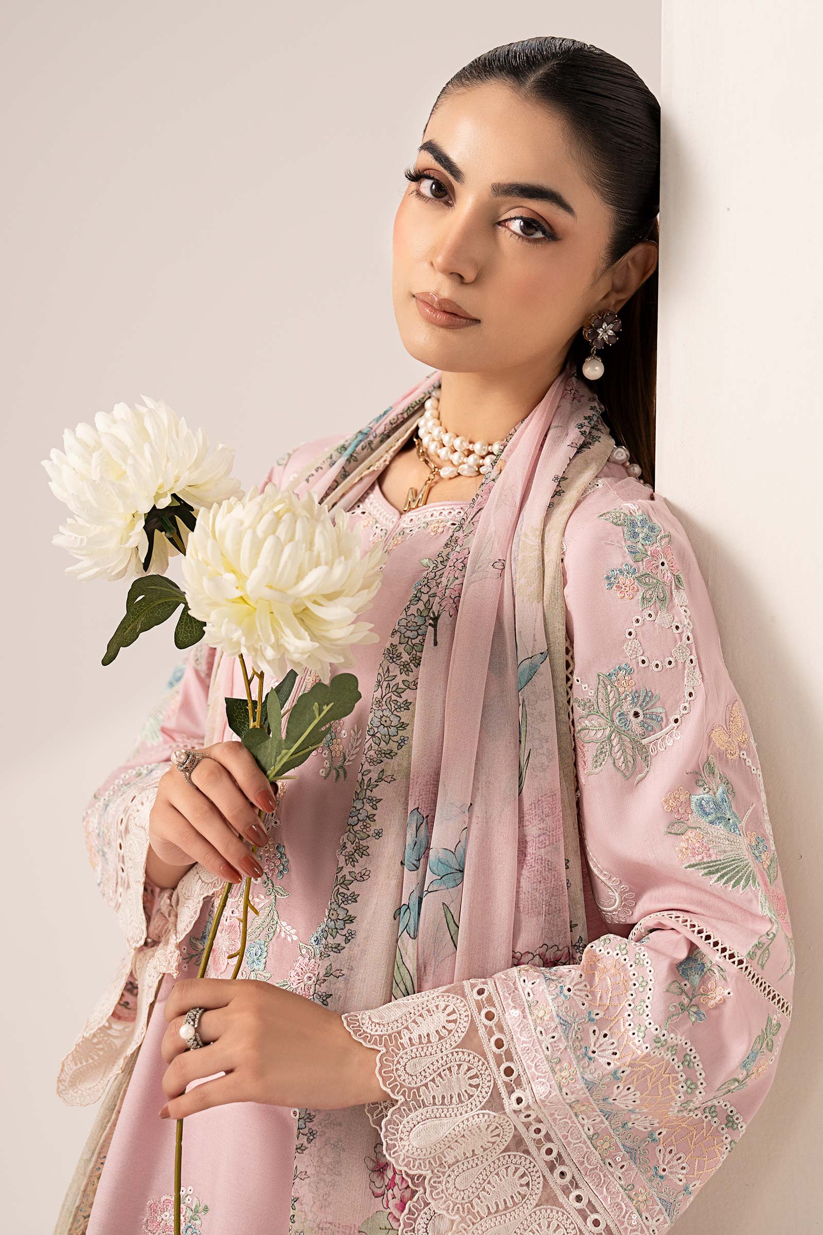 Maria.B. - 3 Piece Embroidered Paper Silk Suit (DW-EF26-42-Pink) - Mirha Collections