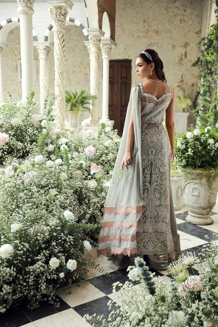 "Detailed view of intricate borders, cutwork daman finishing, and heavy embellishments on Mysie by Tahira Ezra formal suit."