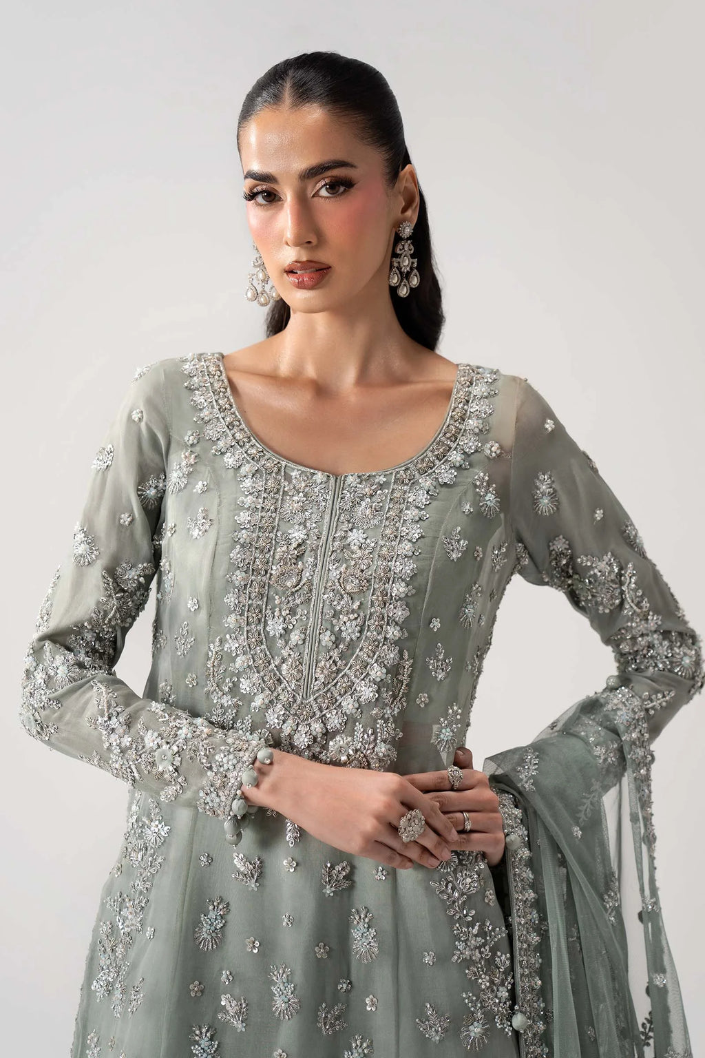 "Focus on four-sided heavy embroidered tissue velvet dupatta paired with Maria B MC-26V1-05 formal set."