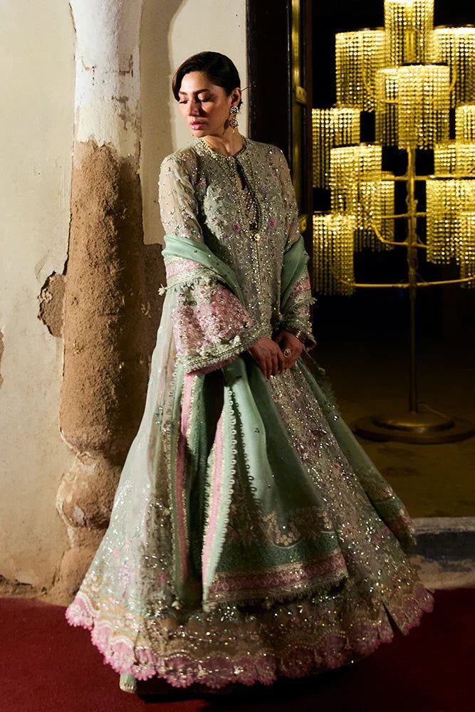 "Focus on matching organza dupatta with four-sided embellished borders paired with Suffuse Mehtab formal outfit."