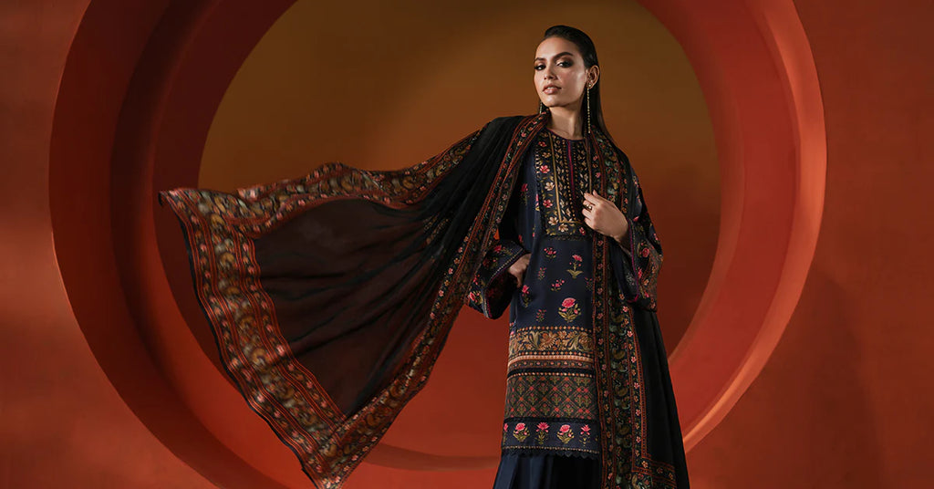 Maria.B. - Printed Satin Silk Suit