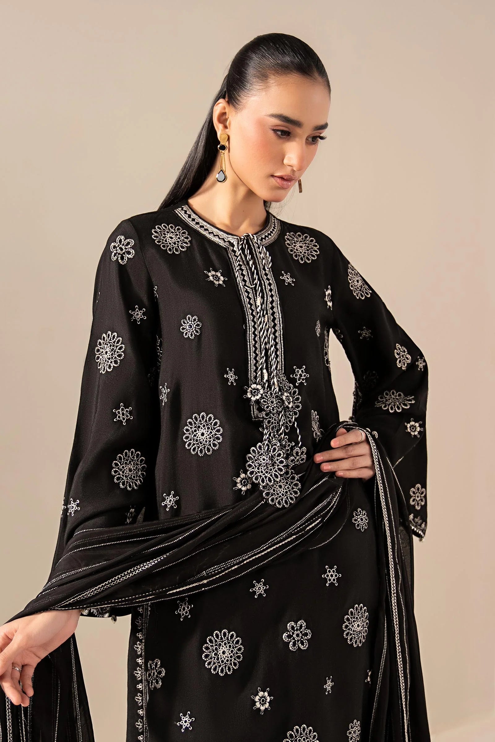 Maria.B. - Embroidered Tissue Staple Suit