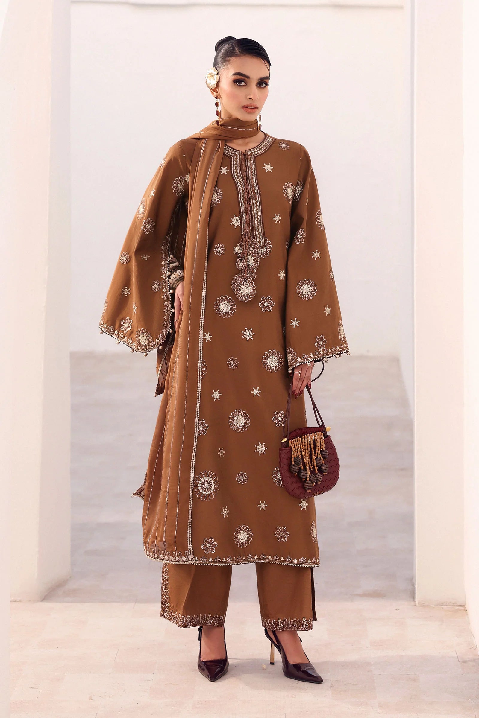 Maria.B. - Embroidered Tissue Staple Suit
