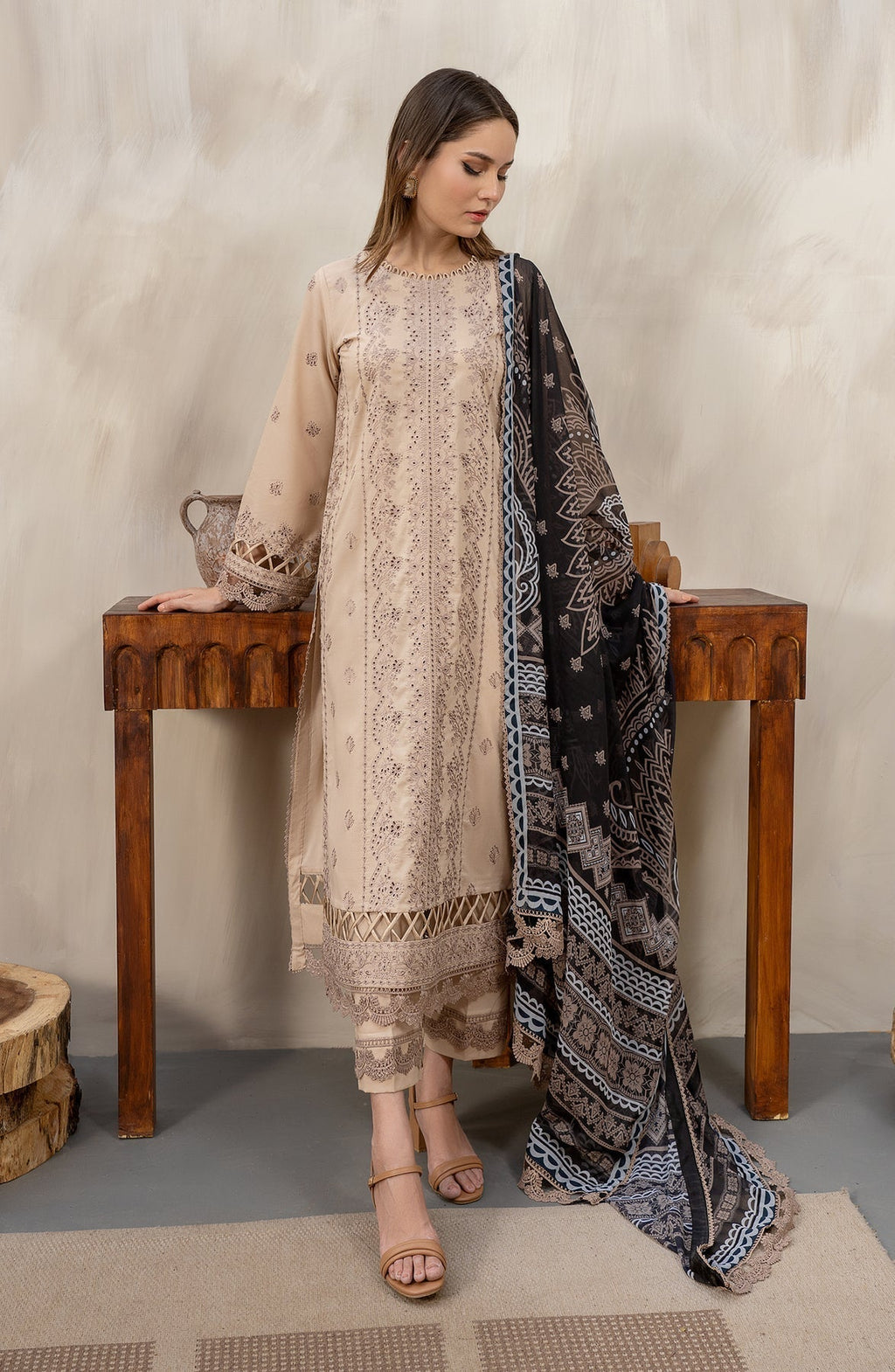 Zarif | Festive Lawn | ZFL 07 CHAMILA - Mirha Collections
