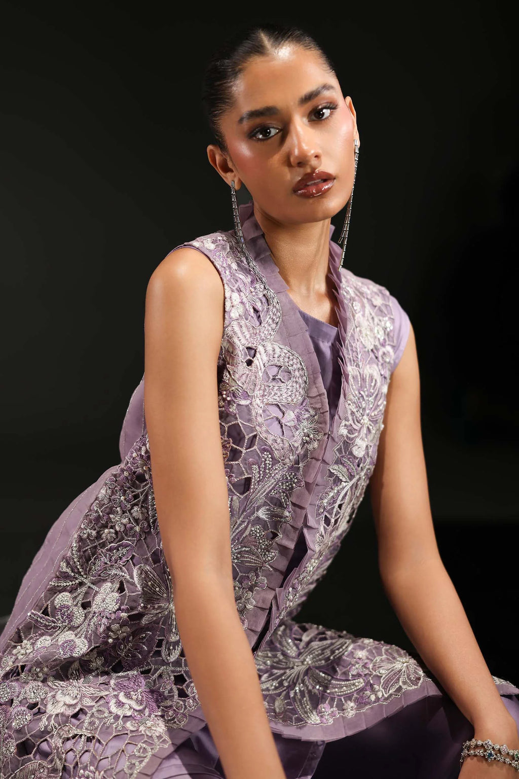 Tailored sleeve cuffs and embroidered hemline details of Maria B SF-EA26-22 Lilac stitched suit