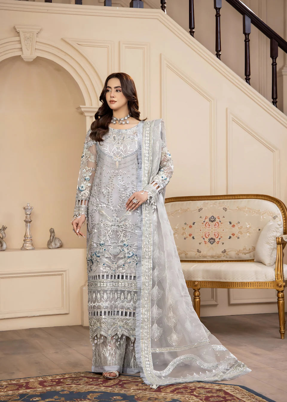 Areesha - Platinum Glow - Mirha Collections