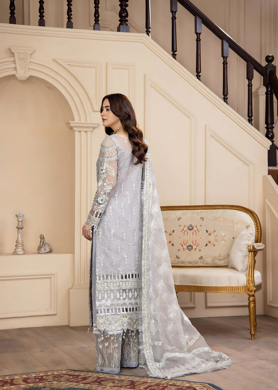 Areesha - Platinum Glow - Mirha Collections