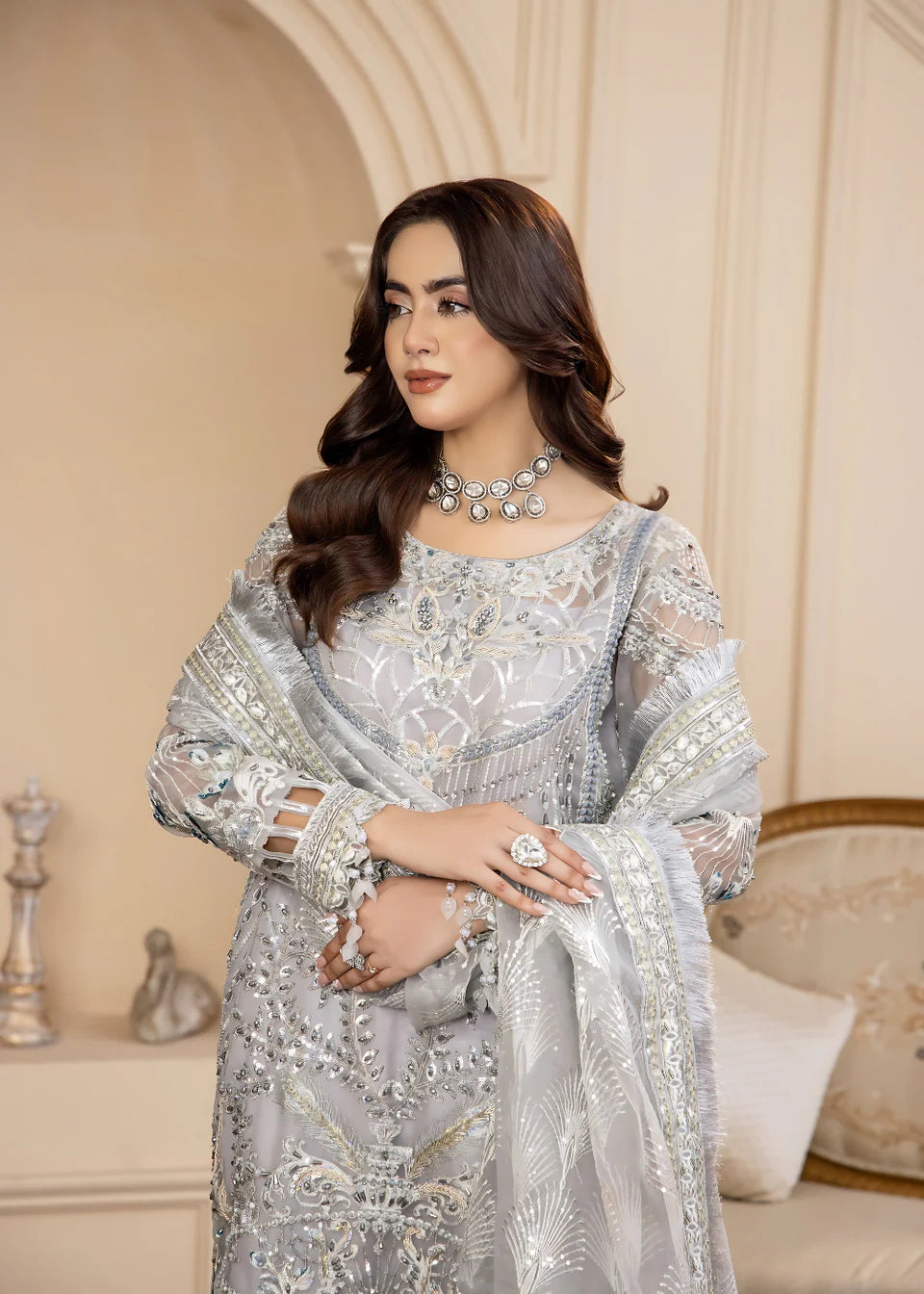 Areesha - Platinum Glow - Mirha Collections