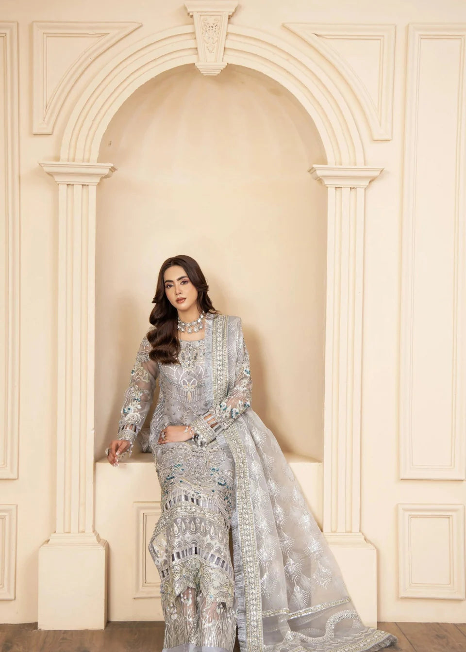 Areesha - Platinum Glow - Mirha Collections