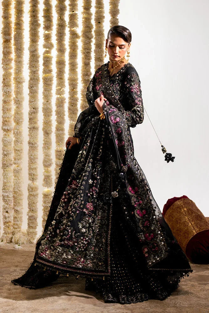 "Focus on matching embellished organza dupatta framed with four-sided embroidered borders paired with Suffuse Zabeen set."