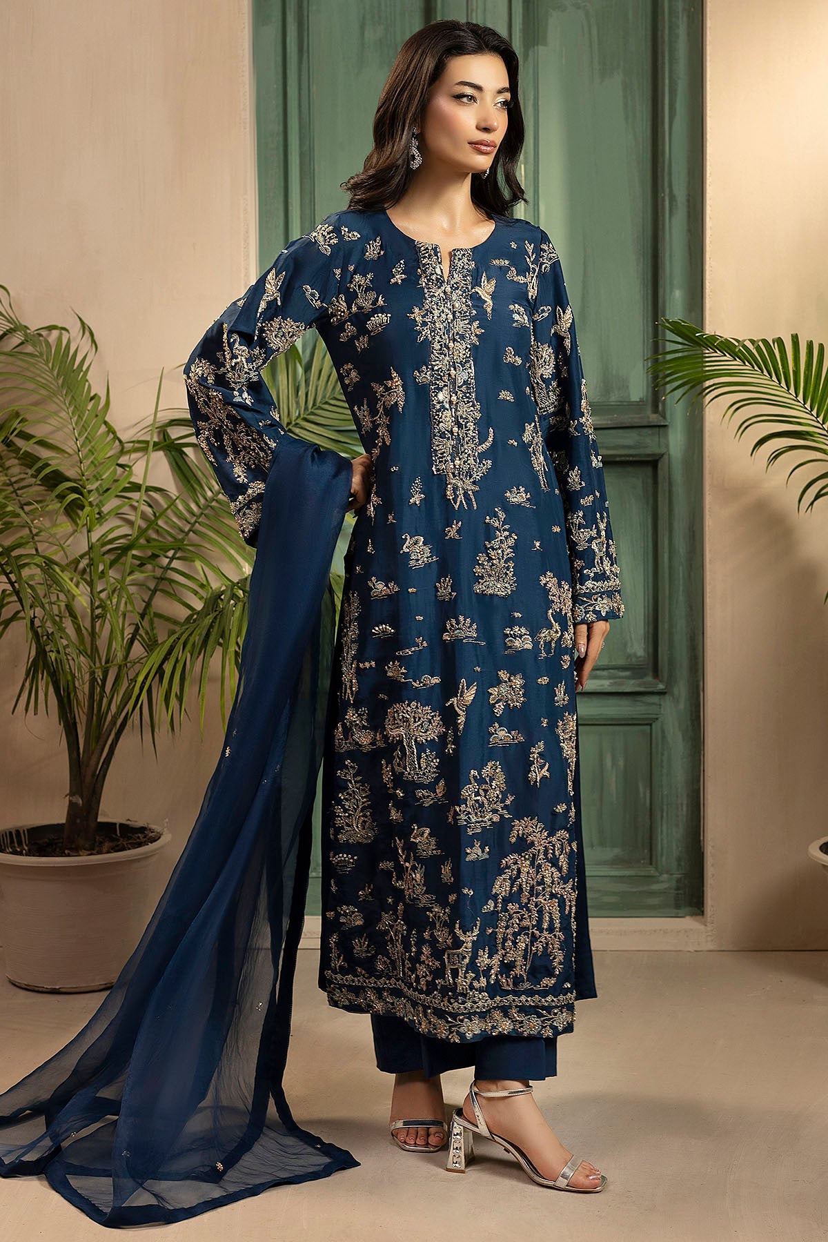 "Draped view of the embroidered organza dupatta included with the Motifz 0074 Afsana silk suit, featuring delicate scalloped borders and intricate embroidery."
