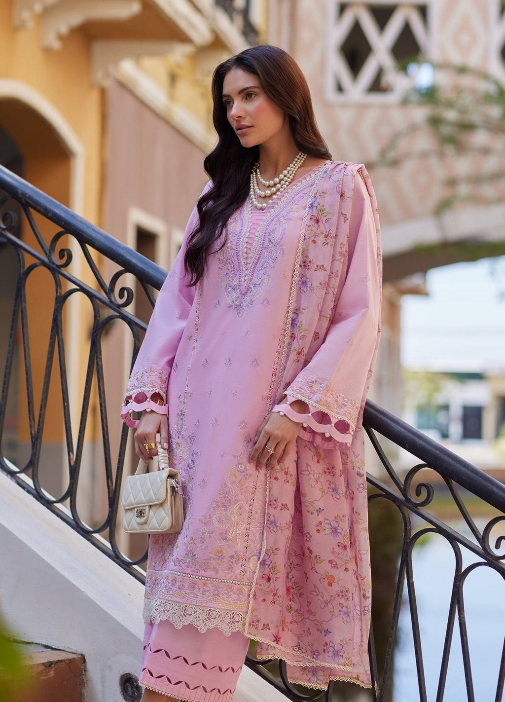 Kanwal Malik - Tiva
