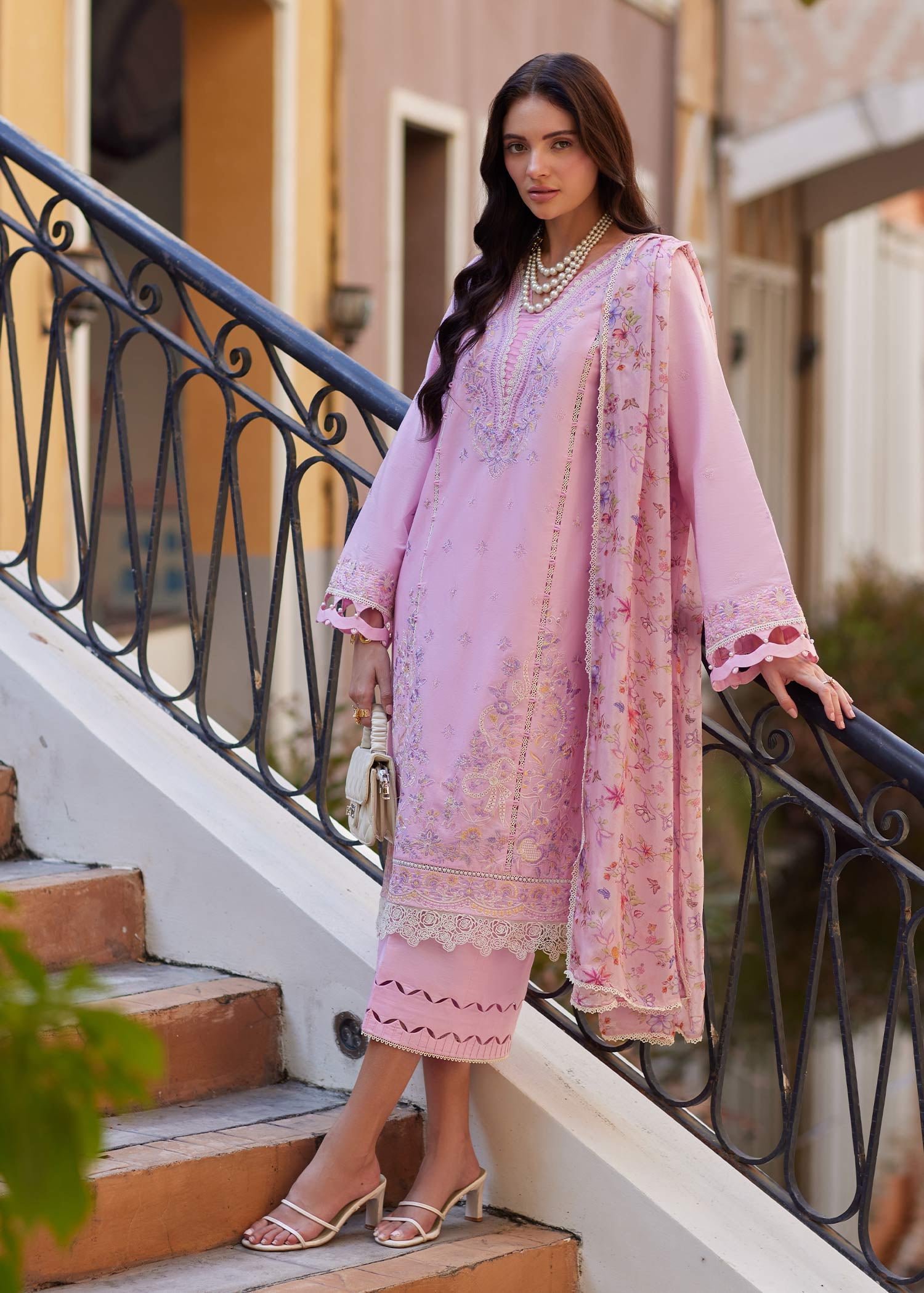 Kanwal Malik - Tiva