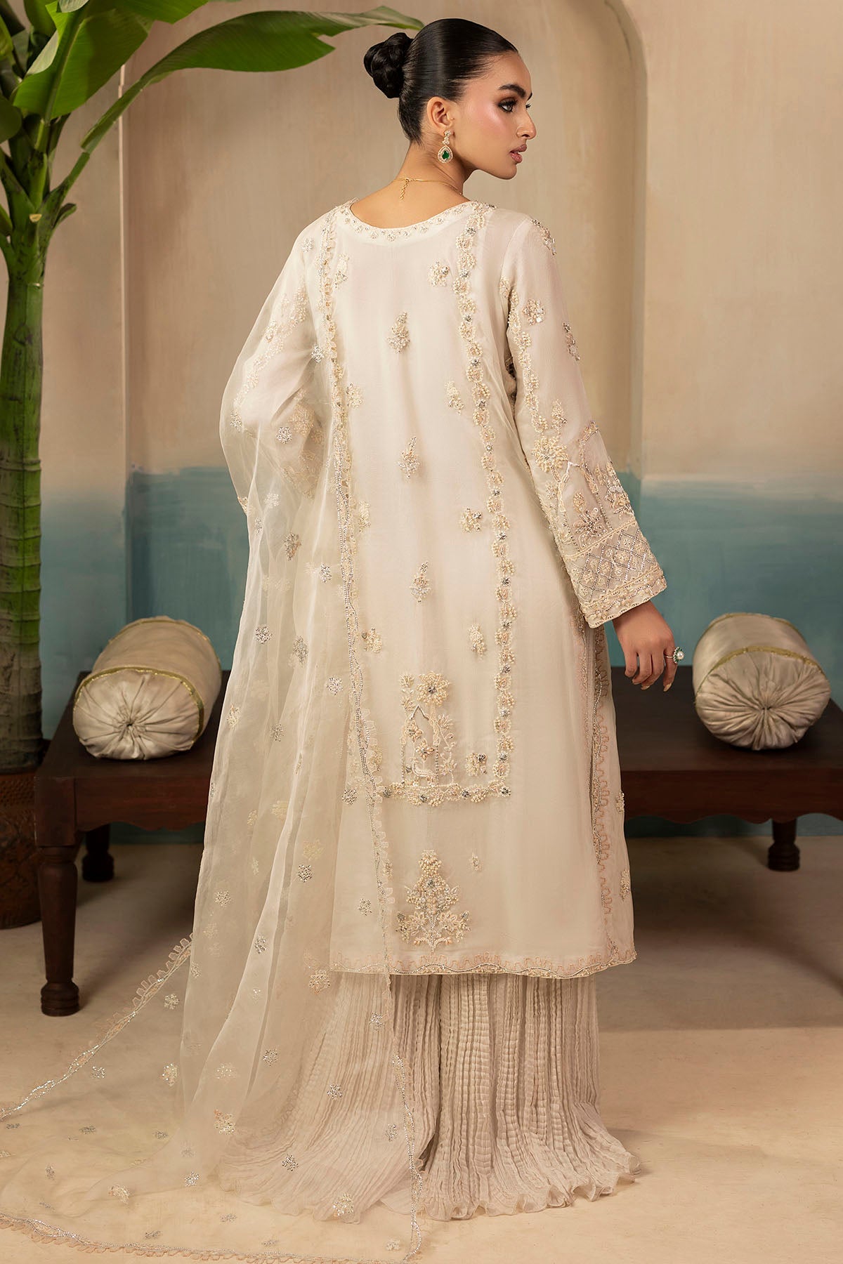 "Detailed drape view of the light gossamer embroidered organza dupatta paired with the Motifz 0073 Aila ensemble from Mirha Collections."