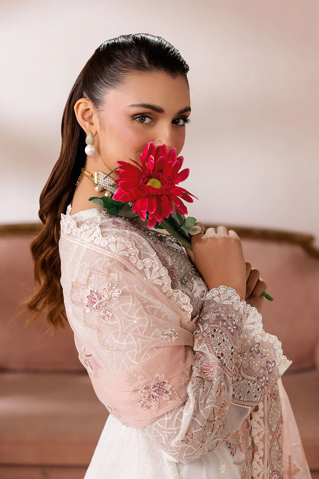 Ramsha - ST-106