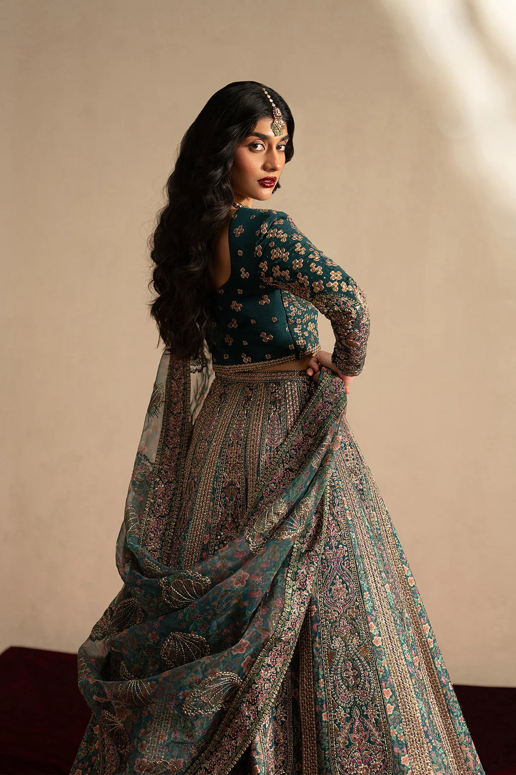 Ayzel - Tassavur - Mirha Collections